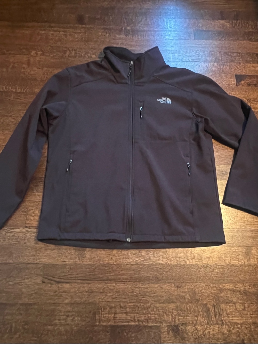 Men’s gray black NorthFace lightweight jacket. Size XL